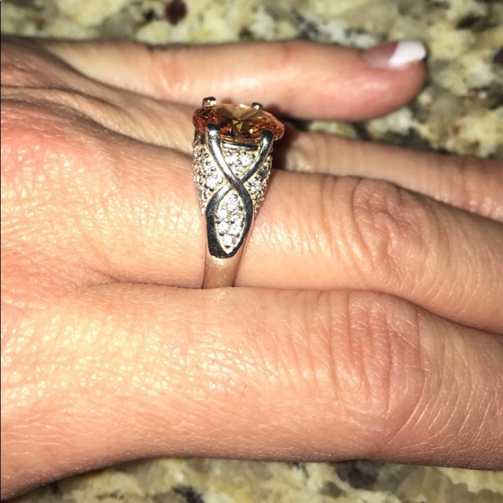 Costume ring - Picture 3 of 5